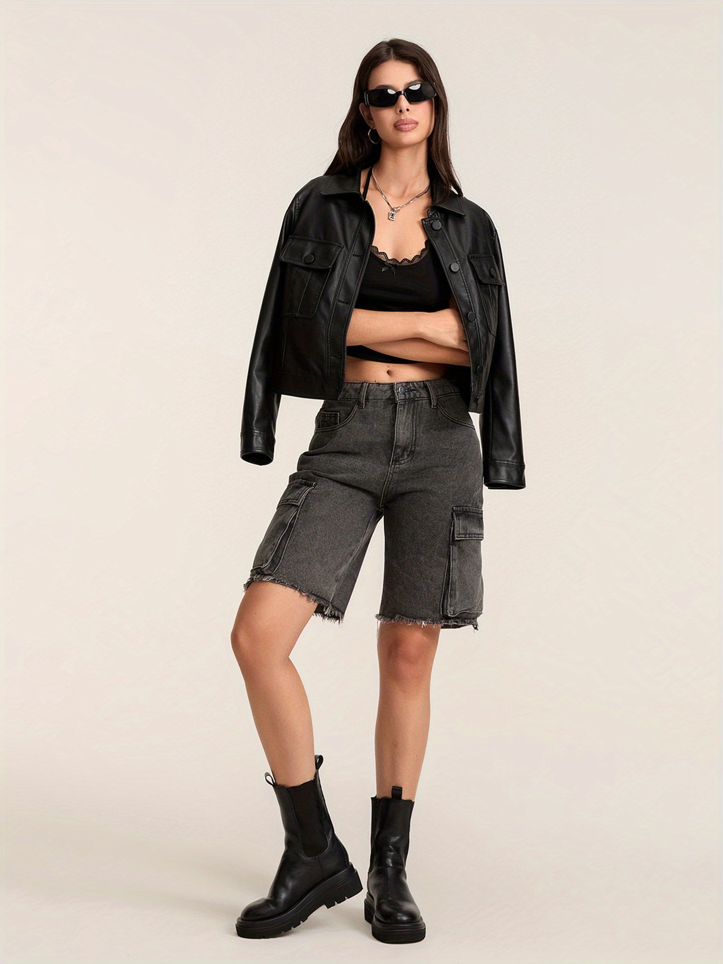 1pc Women'S Casual Cotton Blend Faux Denim Shorts, Solid Color, Multiple Pockets, Straight Leg, Knee-Length, Raw Edge, Pull-On Jean Shorts for Spring\u002FSummer\u002FFall