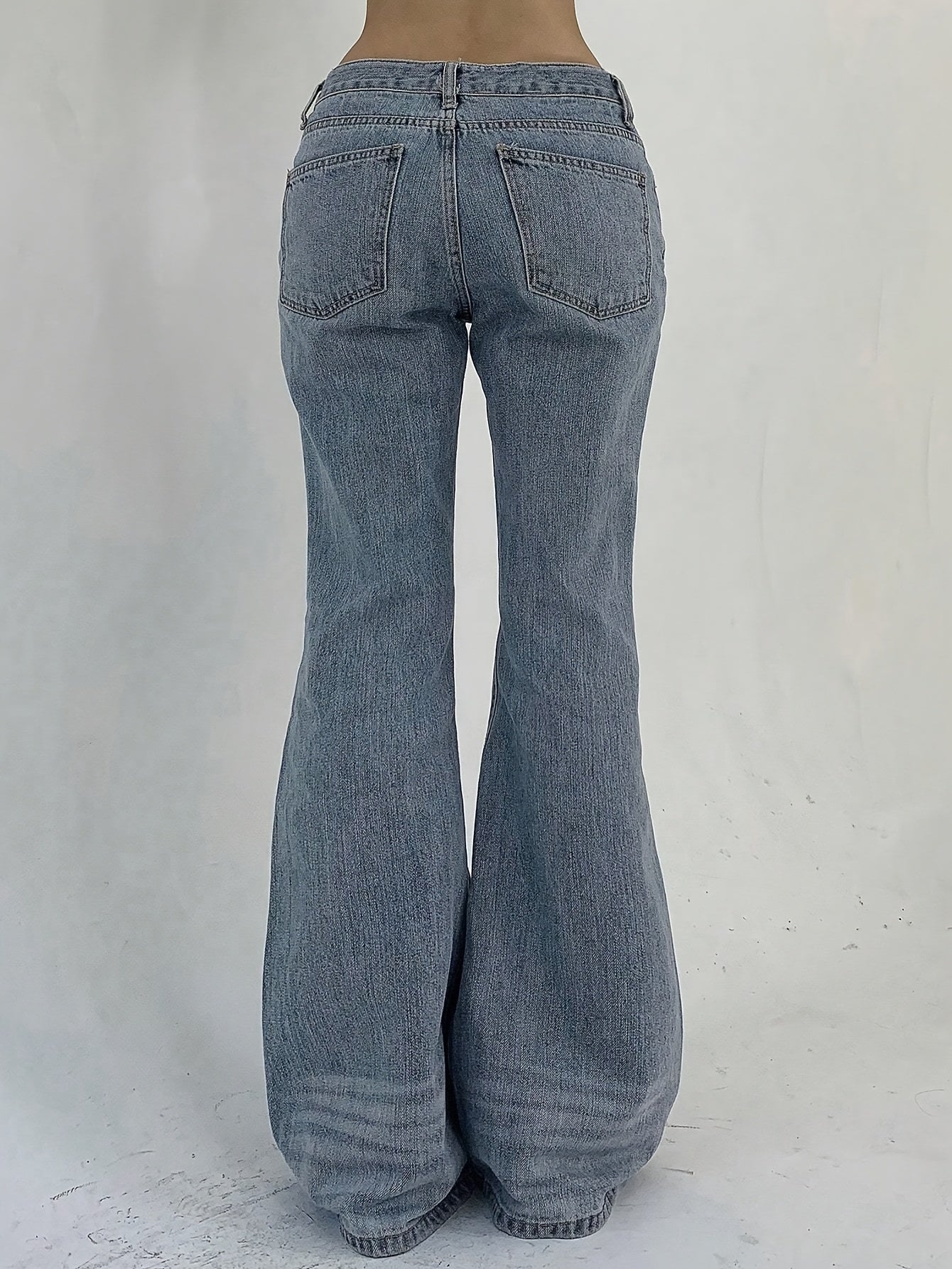 Women'S Elegant Stretch Denim Flare Jeans - Slim Fit Low-Rise Wide-Leg Pants with Pockets, Zipper Closure & Button Detail, Light Blue Washed Finish for Spring Summer Fall Casual & Evening Outfits, Seasonal Fashion, Medium Elasticity