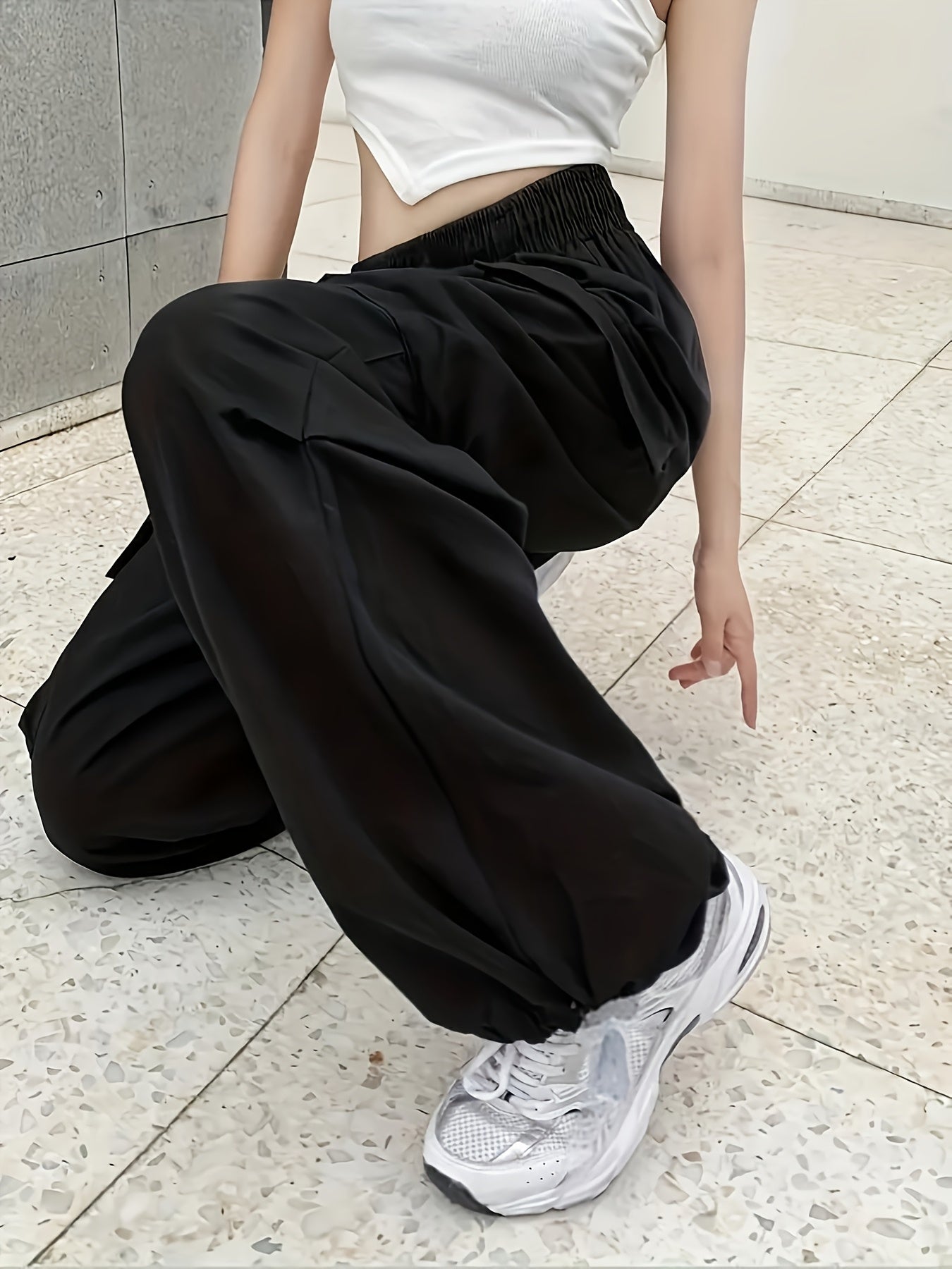 New Girls' Y2K Style Black Cargo Pants with Large Pockets - High Waist, Loose Fit, Elastic Waistband, Durable Polyester, Machine Washable - Suitable for All Seasons, Flattering Legs, Perfect for Outdoor