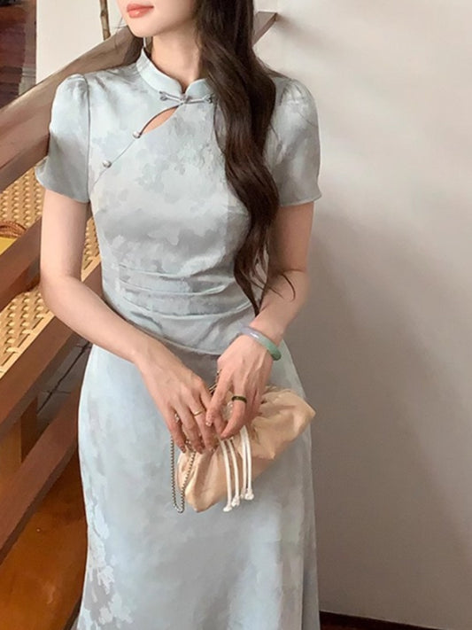 Women's Vintage Chinese Cheongsam Dress - Short Sleeve Floral Jacquard Pattern, Stand-Up Collar, Elegant Long Skirt with Modern Touch, Machine Washable Spring\u002FSummer Traditional Attire, Cultural Attire, Comfortable Fit