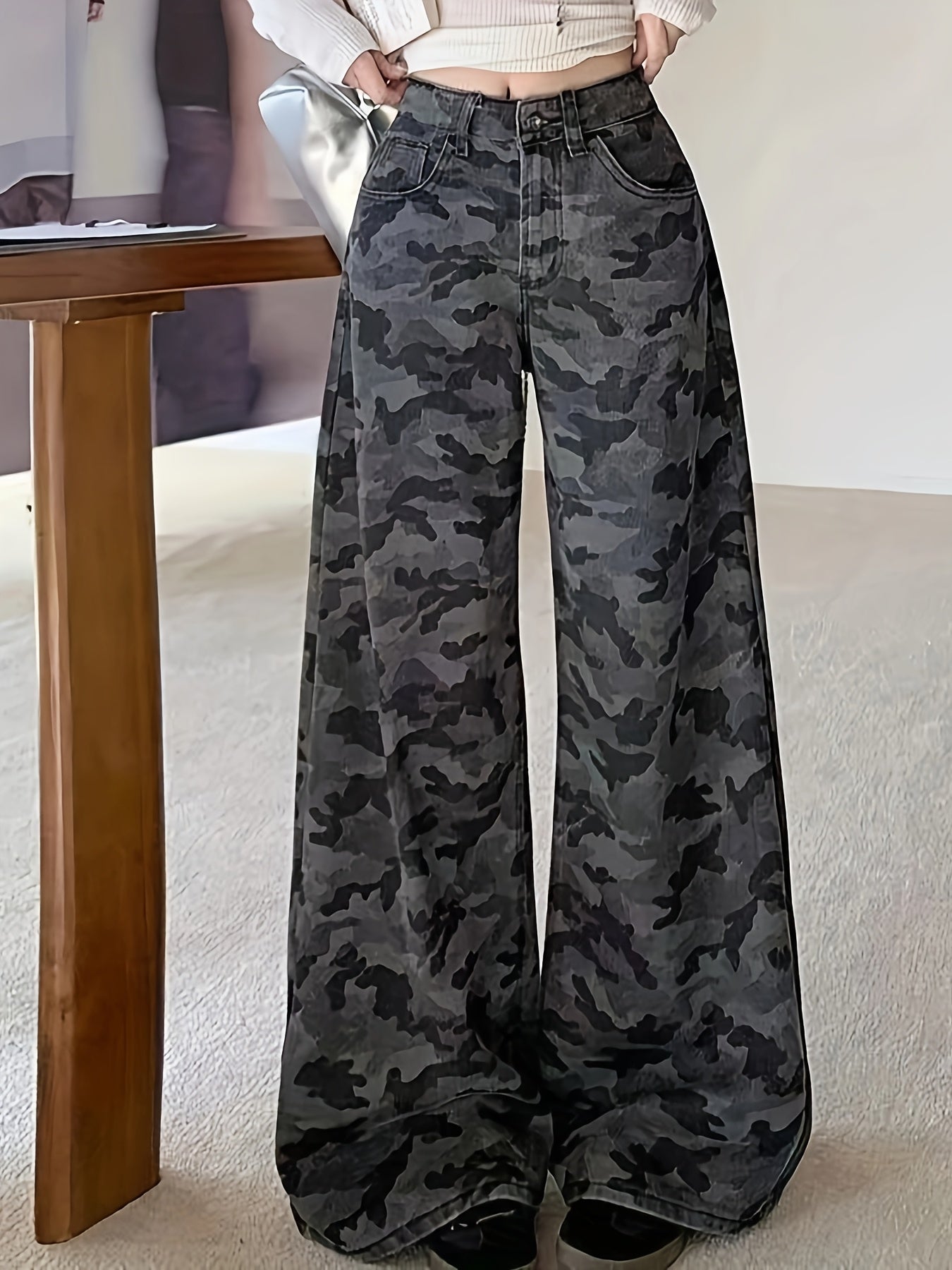Women's Korean Street Style Camo Jeans - Relaxed Fit Straight-Leg High-Waisted Pants with Button Closure, Machine Washable Autumn\u002FWinter Casual Trousers for Everyday Outfits