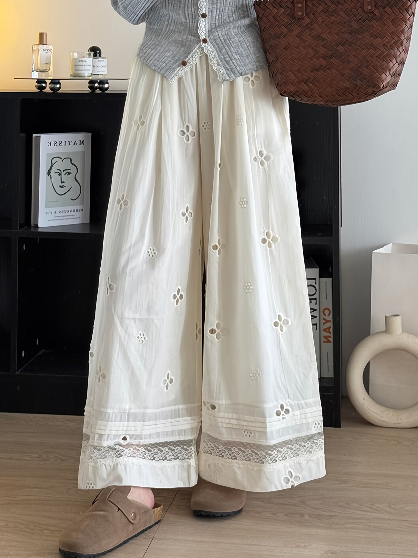 Women'S High-Waist Wide-Leg Lace Pants - Lightweight Summer Casual Trousers with Floral Embroidery & Cut-Out Details, Loose Fit All-Season Comfort for Casual Attire, High Waisted Pants, Comfortable Footwear